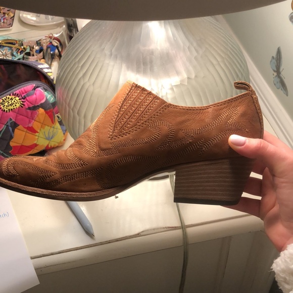 Dolce Vita Booties - Picture 3 of 3